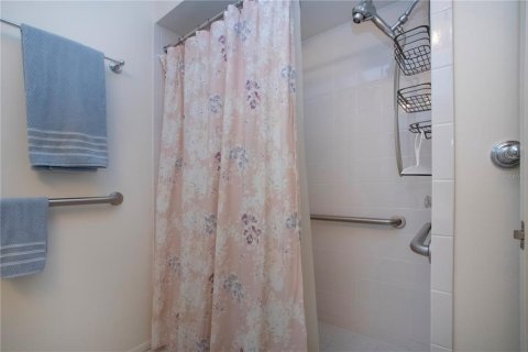 Villa ou maison à vendre à Sarasota, Floride: 2 chambres, 150.78 m2 № 1804765 - photo 28