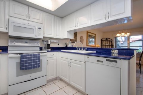 Villa ou maison à vendre à Sarasota, Floride: 2 chambres, 150.78 m2 № 1804765 - photo 17