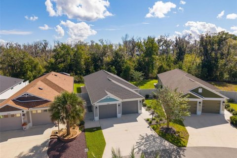 House in The Villages, Florida 3 bedrooms, 138.61 sq.m. № 2421651 - photo 2