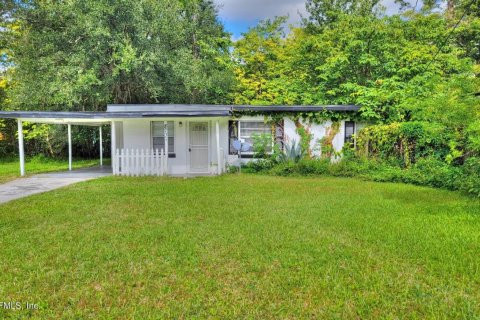Villa ou maison à louer à Jacksonville, Floride: 3 chambres, 83.61 m2 № 818044 - photo 1