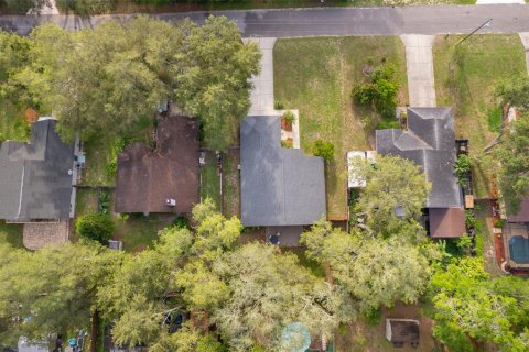 House in Lady Lake, Florida 3 bedrooms, 125.6 sq.m. № 1771680 - photo 6