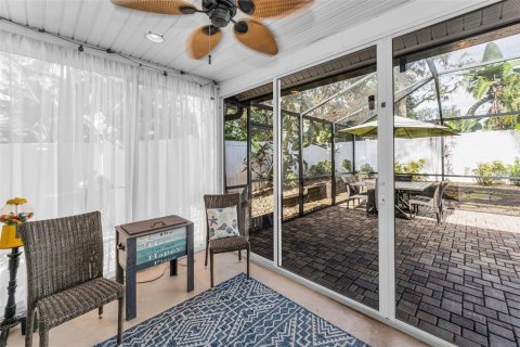 House in Palm Harbor, Florida 3 bedrooms, 128.76 sq.m. № 1883732 - photo 27