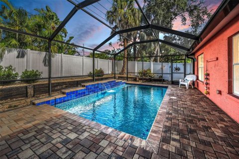 House in Palm Harbor, Florida 3 bedrooms, 128.76 sq.m. № 1883732 - photo 9
