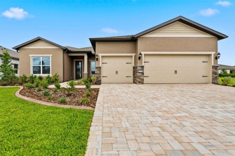 Casa en Ocala, Florida 3 dormitorios, 230.68 m2 № 2101122