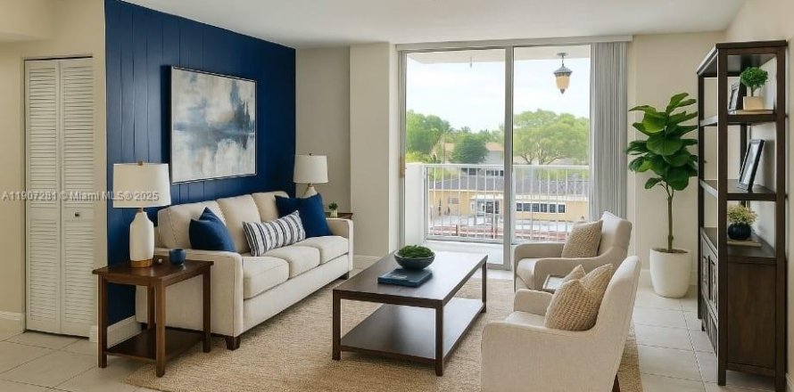 Condo in North Miami, Florida, 2 bedrooms  № 1963655