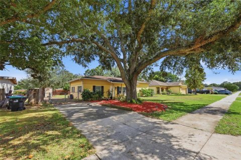 Villa ou maison à vendre à Orlando, Floride: 2 chambres, 64.1 m2 № 2432793 - photo 24