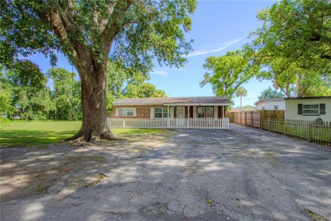 Villa ou maison à vendre à Sanford, Floride: 4 chambres, 102.56 m2 № 2206760 - photo 21