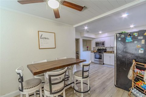 Villa ou maison à vendre à Sanford, Floride: 4 chambres, 102.56 m2 № 2206760 - photo 15
