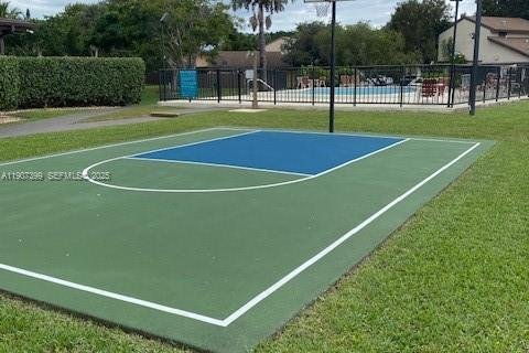 Villa ou maison à louer à Miami, Floride: 3 chambres, 129.69 m2 № 1965682 - photo 24