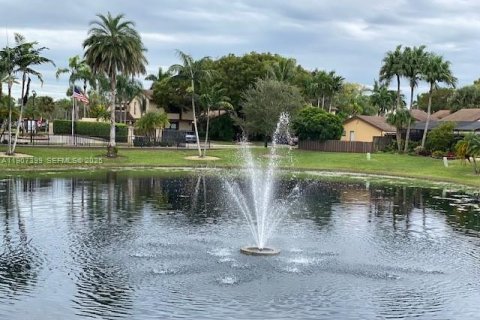Villa ou maison à louer à Miami, Floride: 3 chambres, 129.69 m2 № 1965682 - photo 22