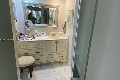 Villa ou maison à louer à Miami, Floride: 3 chambres, 129.69 m2 № 1965682 - photo 9