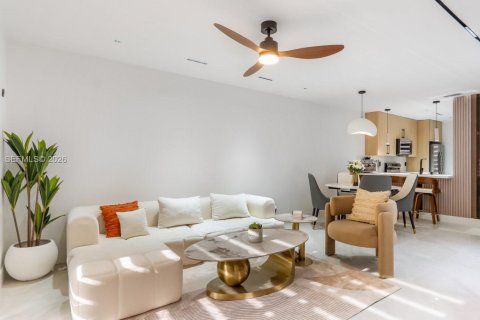 Купить виллу или дом в Санрайз, Флорида 3 спальни, 103.86м2, № 1998526 - фото 8