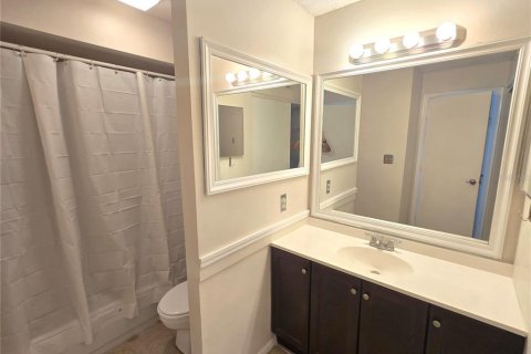Condo in Bradenton, Florida, 2 bedrooms  № 2238695 - photo 10