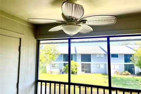 Condo in Bradenton, Florida, 2 bedrooms  № 2238695 - photo 21