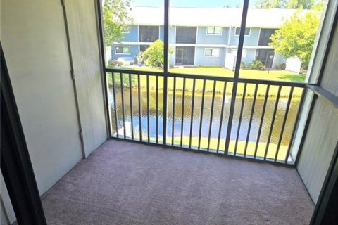 Condo in Bradenton, Florida, 2 bedrooms  № 2238695 - photo 18