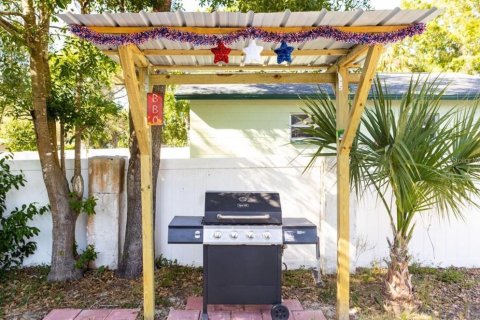 House in Tampa, Florida 2 bedrooms, 75.81 sq.m. № 2096377 - photo 27