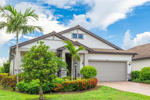 House in Bradenton, Florida 2 bedrooms, 189.71 sq.m. № 1873875 - photo 15
