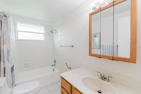 Villa ou maison à vendre à Dunedin, Floride: 2 chambres, 109.62 m2 № 2237374 - photo 22