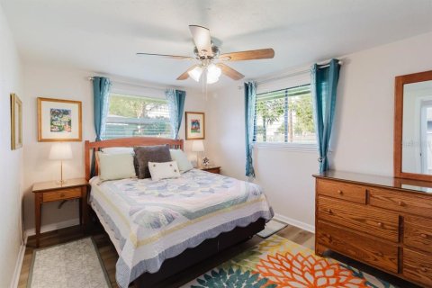 Villa ou maison à vendre à Dunedin, Floride: 2 chambres, 109.62 m2 № 2237374 - photo 19