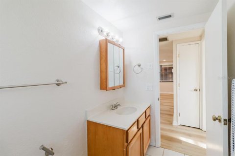 Villa ou maison à vendre à Dunedin, Floride: 2 chambres, 109.62 m2 № 2237374 - photo 23
