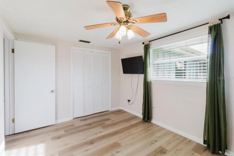 Villa ou maison à vendre à Dunedin, Floride: 2 chambres, 109.62 m2 № 2237374 - photo 21