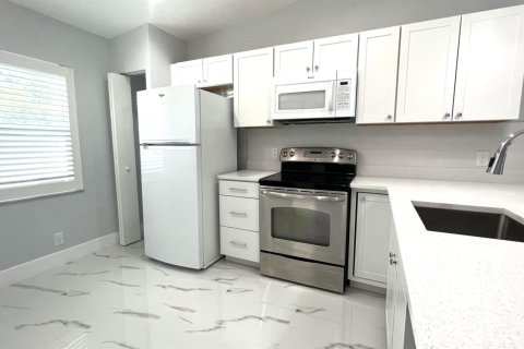 Apartment in Boca Raton, Florida 2 bedrooms, 80.17 sq.m. № 2269596 - photo 5