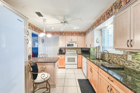 Villa ou maison à vendre à Flagler Beach, Floride: 2 chambres, 141.21 m2 № 1444251 - photo 8