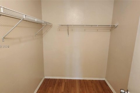 Condo in Homestead, Florida, 2 bedrooms № 1986748 - photo 18