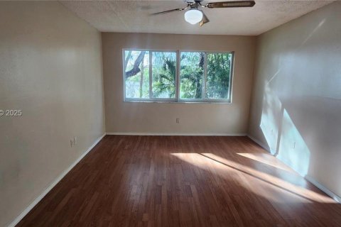 Condo in Homestead, Florida, 2 bedrooms № 1986748 - photo 6