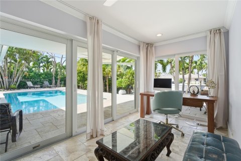 House in Lighthouse Point, Florida 3 bedrooms, 209.31 sq.m. № 1952039 - photo 22