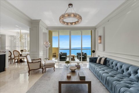 Copropriété à louer à Sunny Isles Beach, Floride: 3 chambres, 205.69 m2 № 2260462 - photo 19