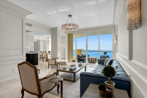Copropriété à louer à Sunny Isles Beach, Floride: 3 chambres, 205.69 m2 № 2260462 - photo 18