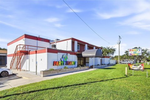 Apartment in Brandon, Florida 1 bedroom, 69.68 sq.m. № 2379453