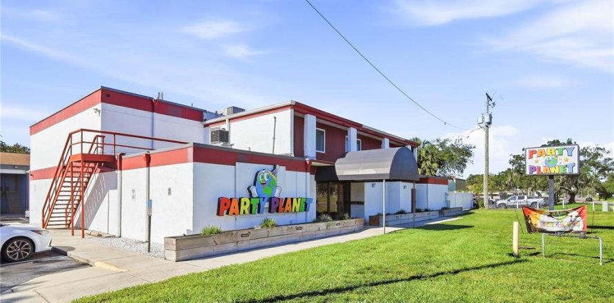 Apartment in Brandon, Florida 1 bedroom, 69.68 sq.m. № 2379453