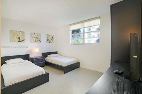Condominio en venta en Hollywood, Florida, 2 dormitorios, 125.05 m2 № 1864812 - foto 26