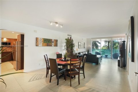 Condominio en venta en Hollywood, Florida, 2 dormitorios, 125.05 m2 № 1864812 - foto 8