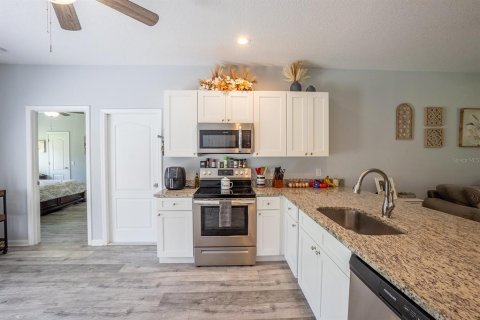 House in Hastings, Florida 3 bedrooms, 112.04 sq.m. № 2106837 - photo 9