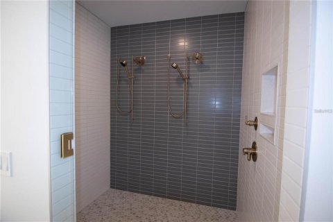 Condominio en alquiler en Saint Petersburg, Florida, 2 dormitorios, 213.4 m2 № 1919318 - foto 13
