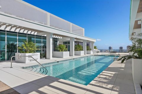 Condominio en alquiler en Saint Petersburg, Florida, 2 dormitorios, 213.4 m2 № 1919318 - foto 25