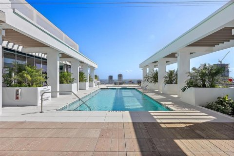 Condominio en alquiler en Saint Petersburg, Florida, 2 dormitorios, 213.4 m2 № 1919318 - foto 19
