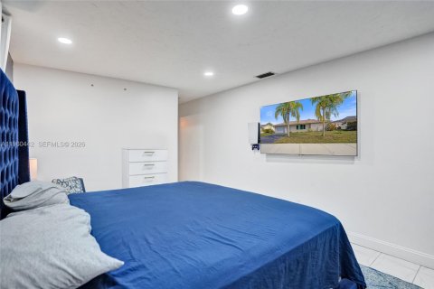 House in Tamarac, Florida 2 bedrooms, 120.22 sq.m. № 2027711 - photo 27