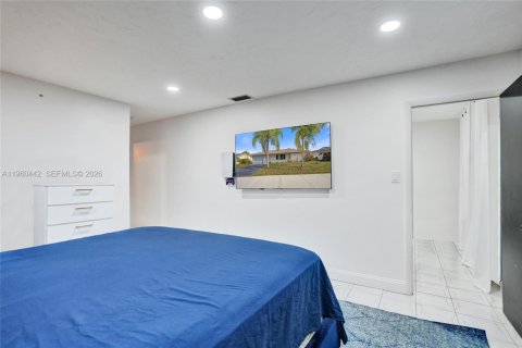 House in Tamarac, Florida 2 bedrooms, 120.22 sq.m. № 2027711 - photo 28