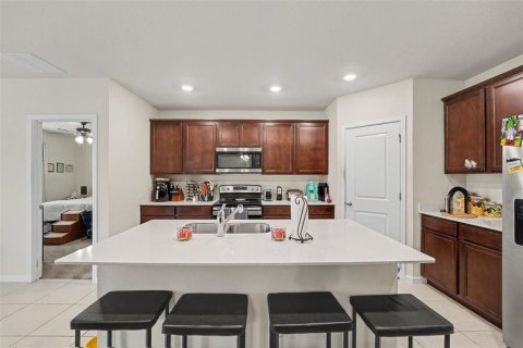 Купить виллу или дом в Лейкленд, Флорида 8 комнат, 154.31м2, № 2425637 - фото 5