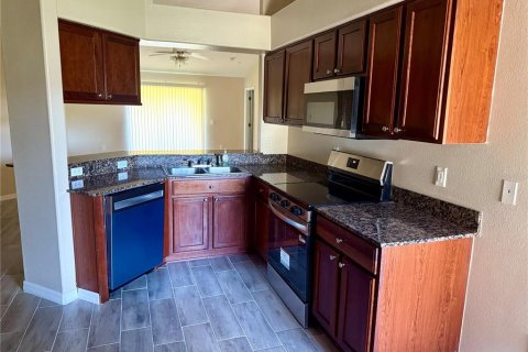 Casa en alquiler en Lakeland, Florida, 4 dormitorios, 143.44 m2 № 1913626 - foto 4