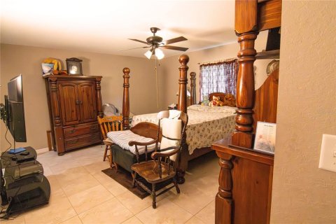 Villa ou maison à vendre à Belleview, Floride: 4 chambres, 148.27 m2 № 1725281 - photo 18