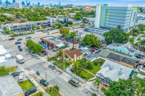 Immobilier commercial à vendre à Miami, Floride № 1987279 - photo 7