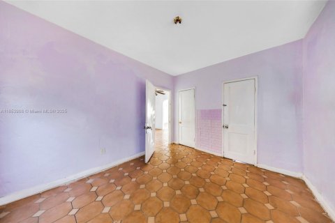 Immobilier commercial à vendre à Miami, Floride № 1987279 - photo 29