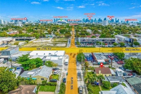 Immobilier commercial à vendre à Miami, Floride № 1987279 - photo 9