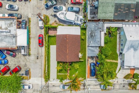 Immobilier commercial à vendre à Miami, Floride № 1987279 - photo 3