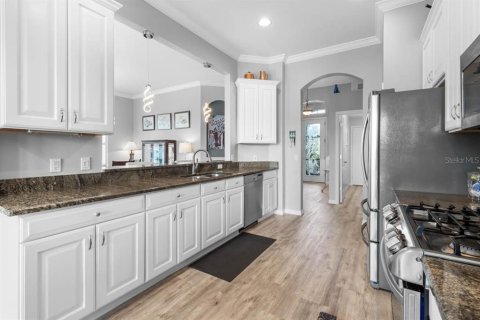 House in Sun City Center, Florida 2 bedrooms, 181.72 sq.m. № 1754532 - photo 4